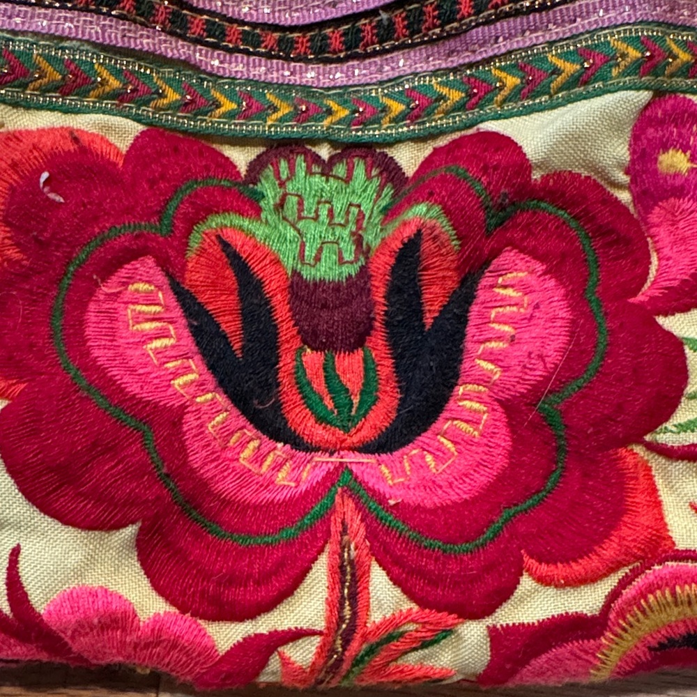 Vibrant Multicolor Embroidered Tote Bag - Picture 3 of 9